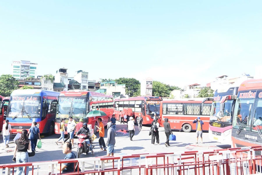 Xử lý nghiêm xe khách vi phạm quy định về an toàn giao thông